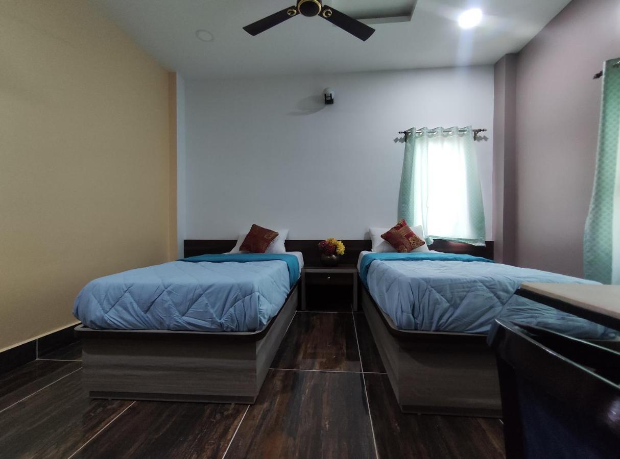 Jim'S Motel Kalchini 外观 照片
