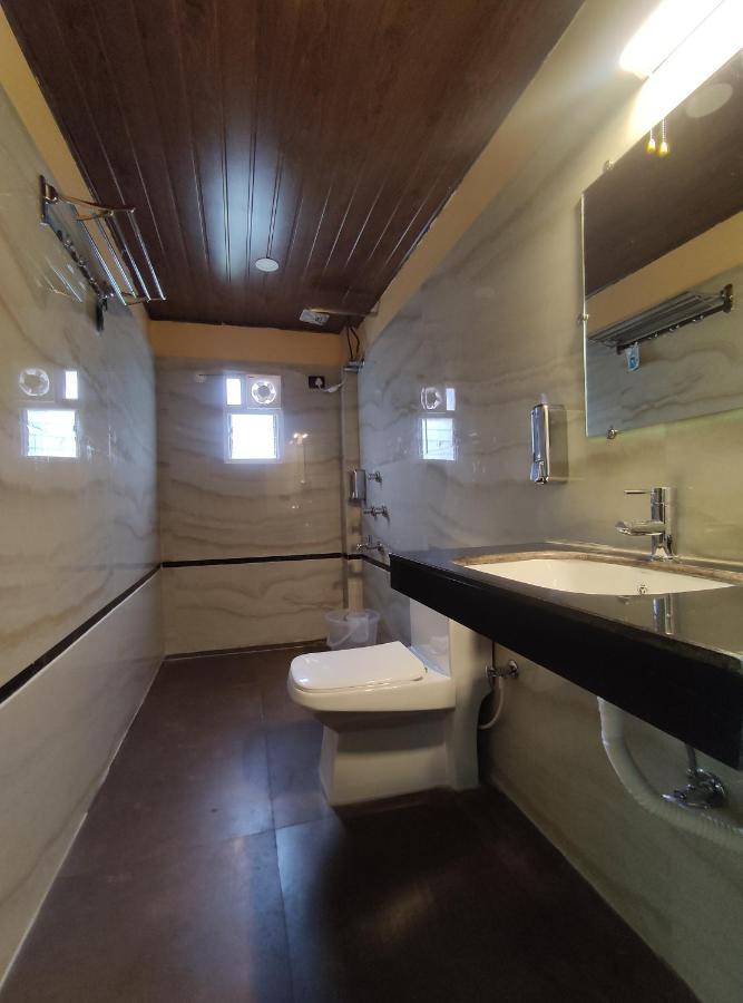 Jim'S Motel Kalchini 外观 照片